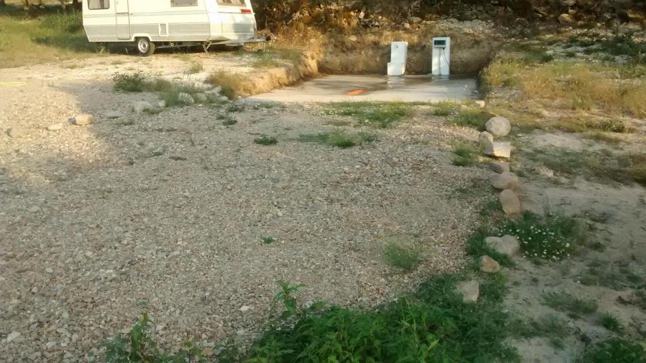 Las Casitas De Las Arribes Hotel Aldeadavila de la Ribera Luaran gambar