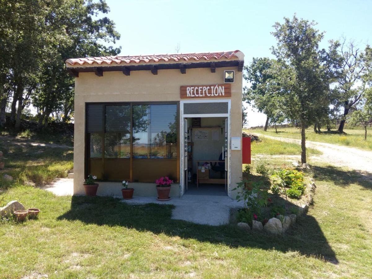 Las Casitas De Las Arribes Hotel Aldeadavila de la Ribera Luaran gambar